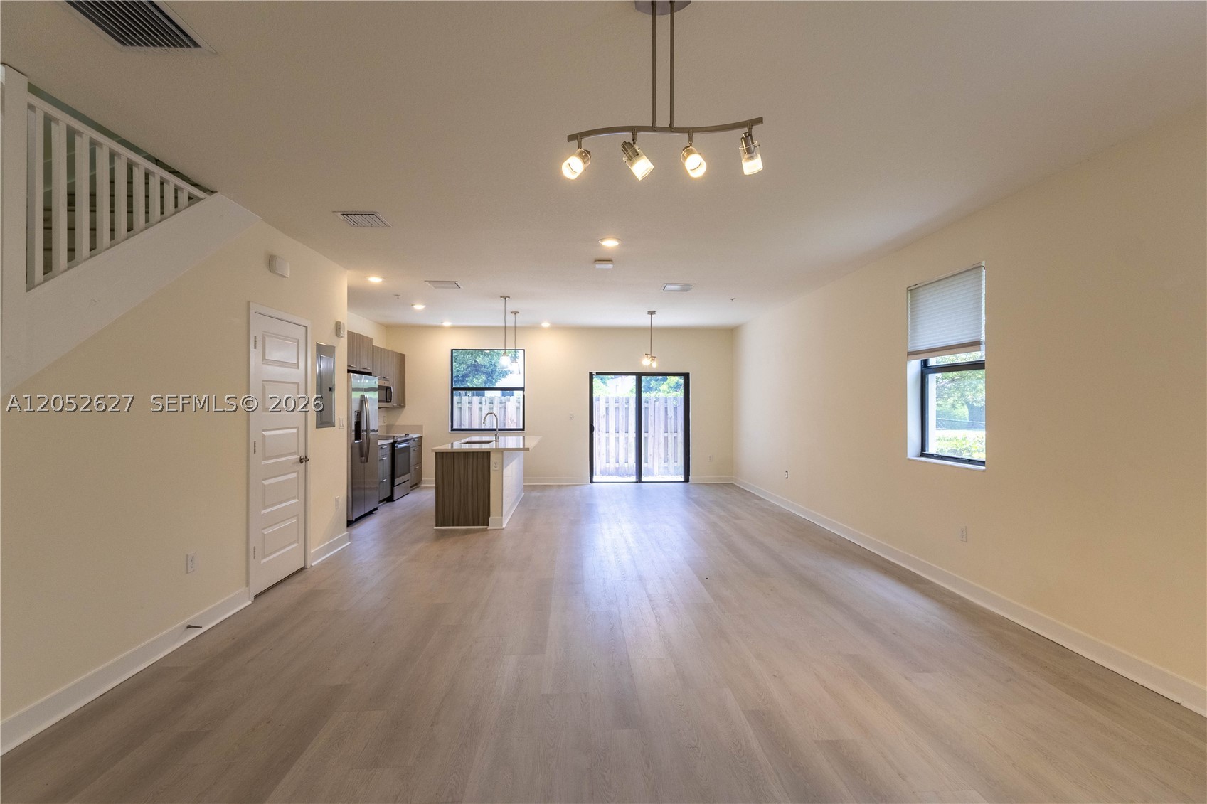 10407 NW 82nd St #12, Doral FL 33178