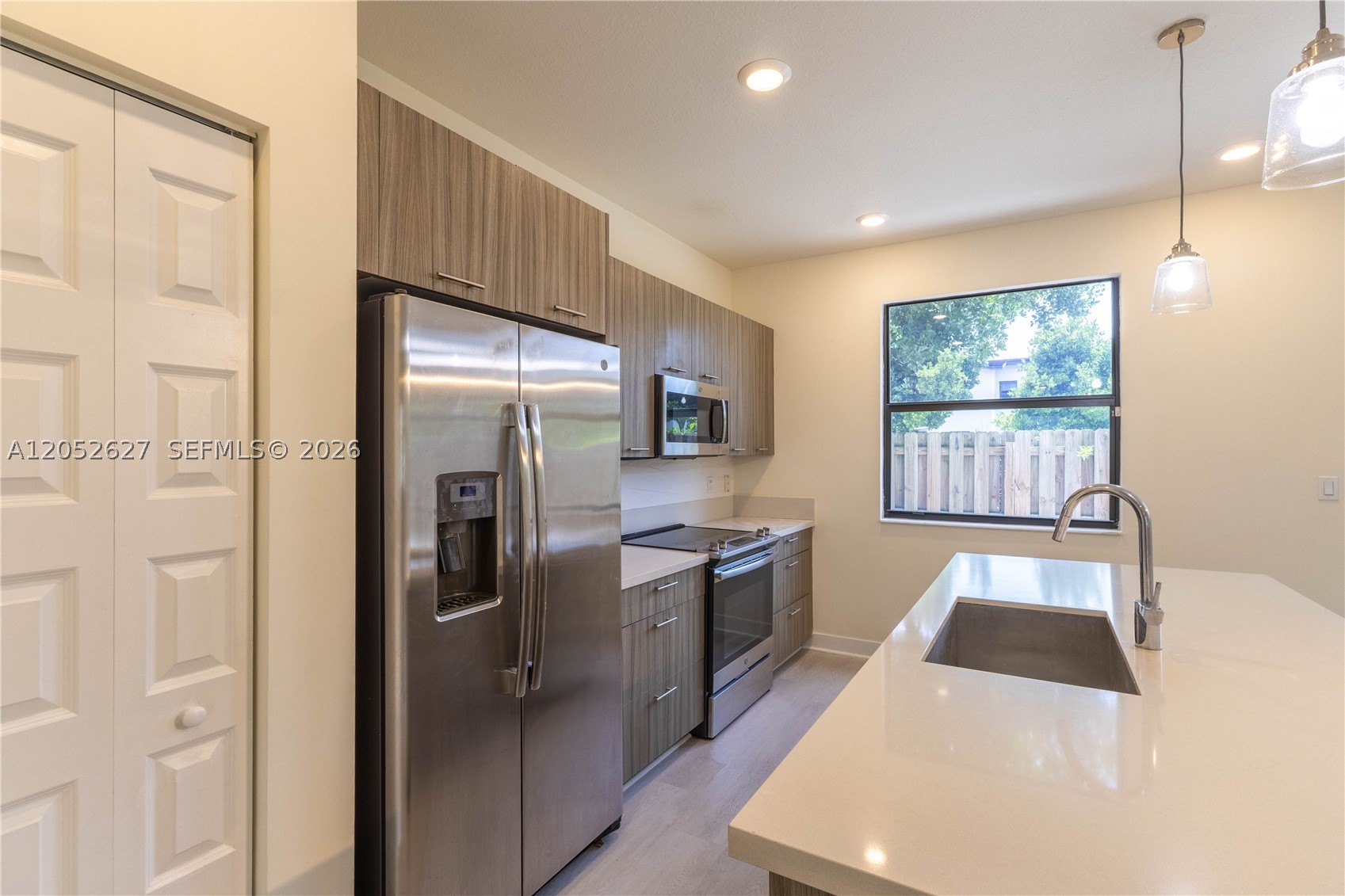 10407 NW 82nd St #12, Doral FL 33178