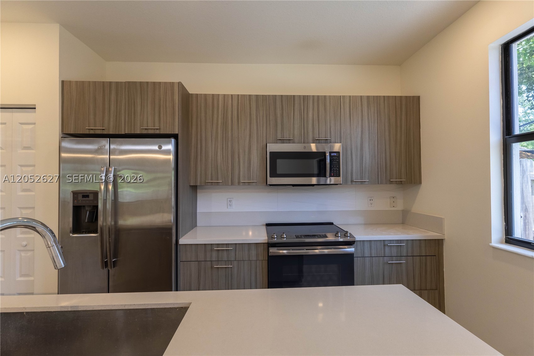 10407 NW 82nd St #12, Doral FL 33178