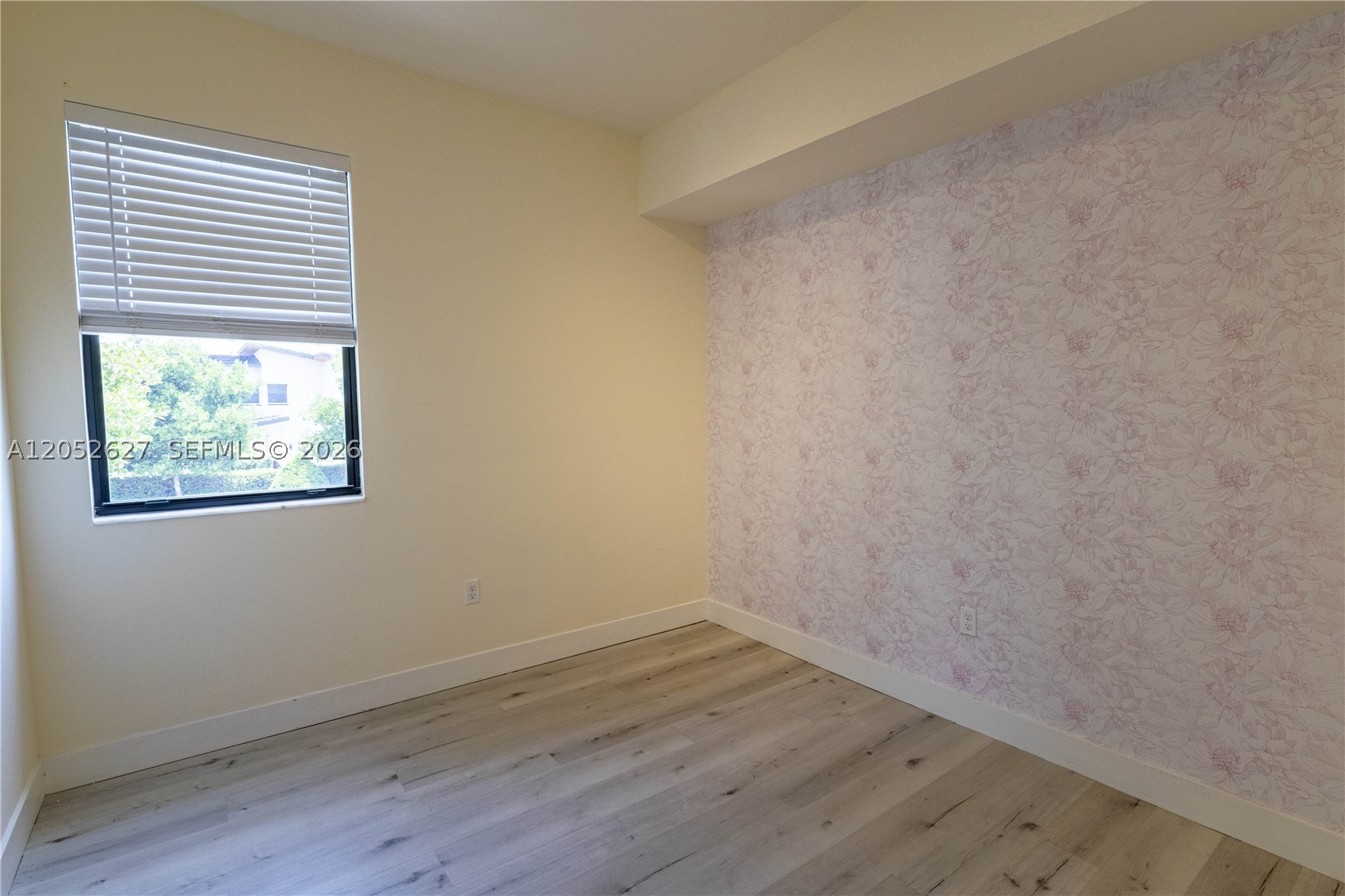 10407 NW 82nd St #12, Doral FL 33178