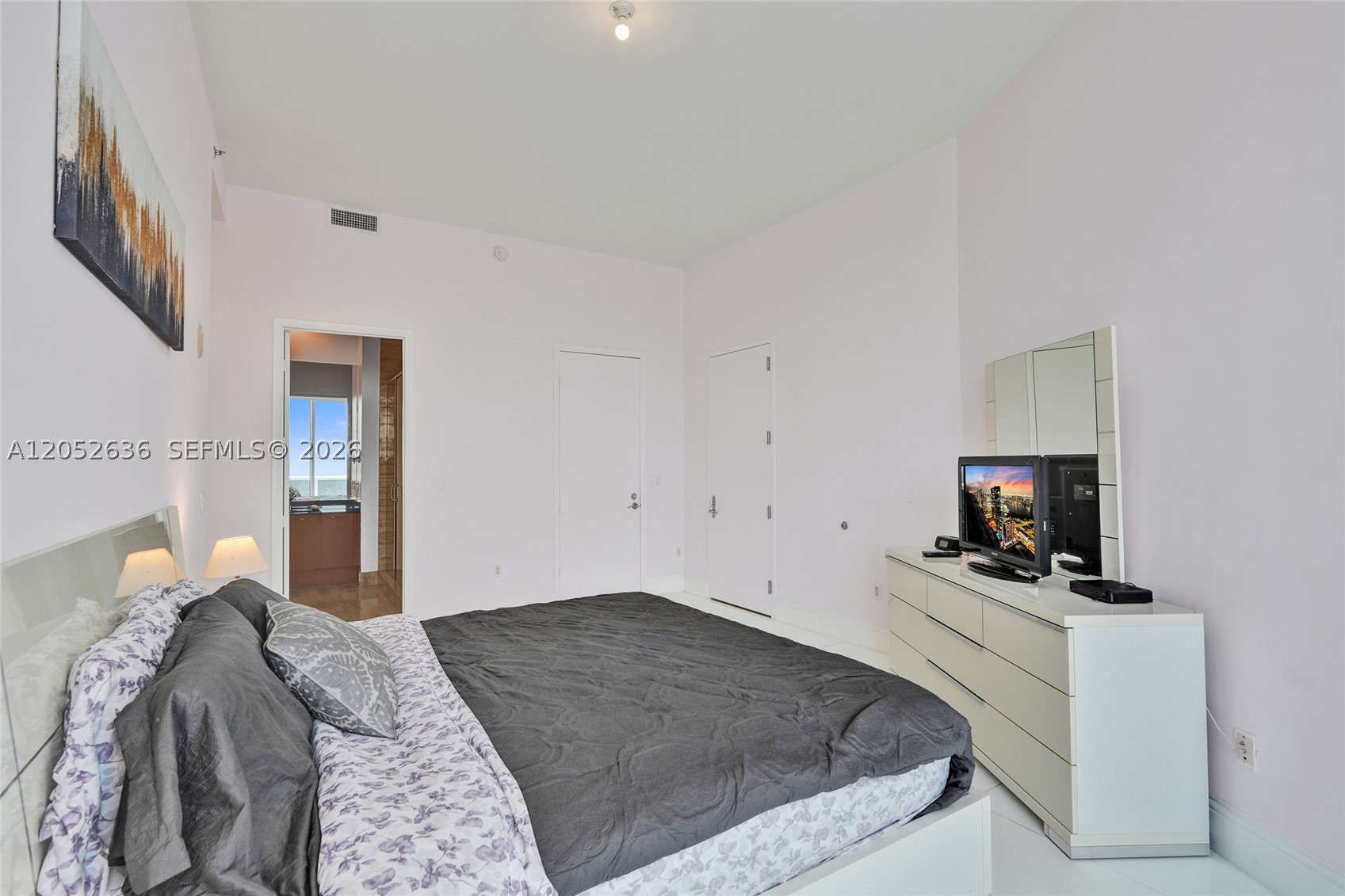 16001 Collins Ave #4305, Sunny Isles Beach FL 33160