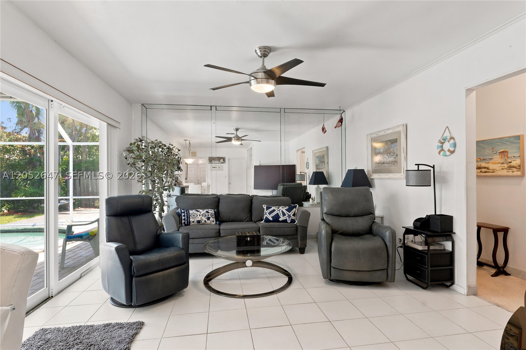 8 Castle Harbor Is, Fort Lauderdale FL 33308