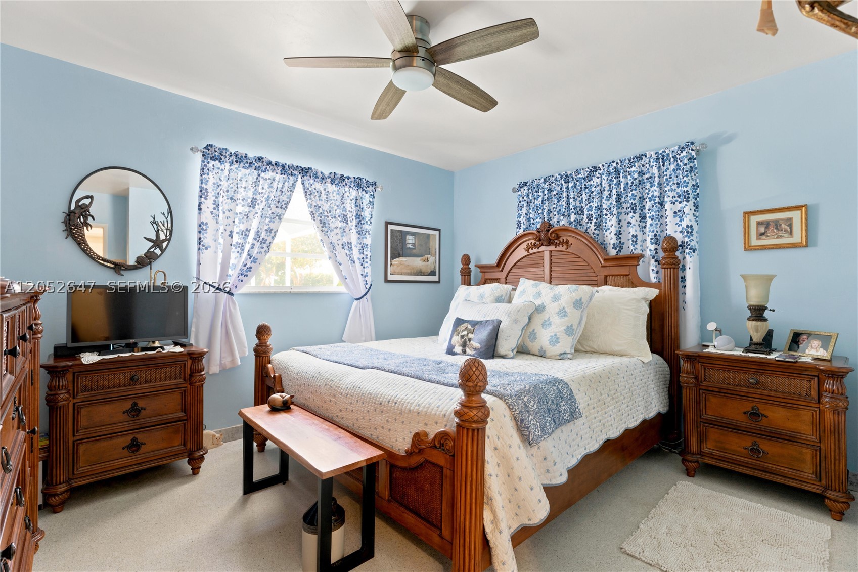 8 Castle Harbor Is, Fort Lauderdale FL 33308