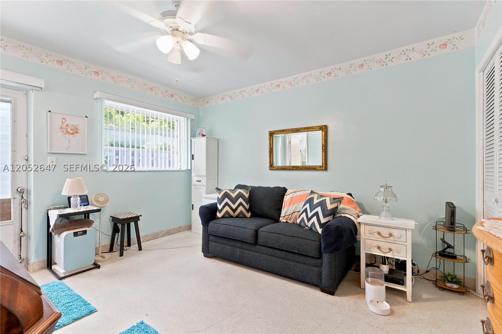8 Castle Harbor Is, Fort Lauderdale FL 33308