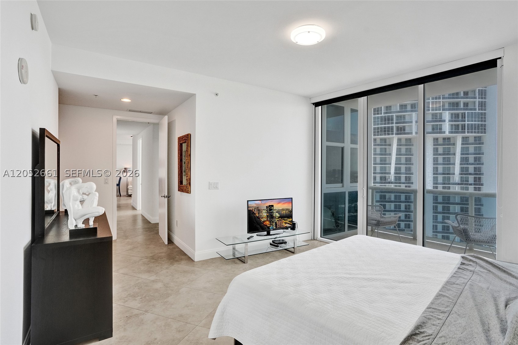 18201 Collins Ave #4705, Sunny Isles Beach FL 33160