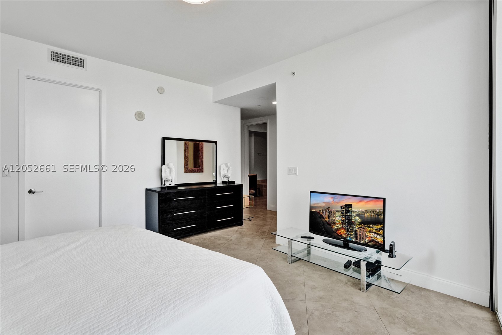 18201 Collins Ave #4705, Sunny Isles Beach FL 33160