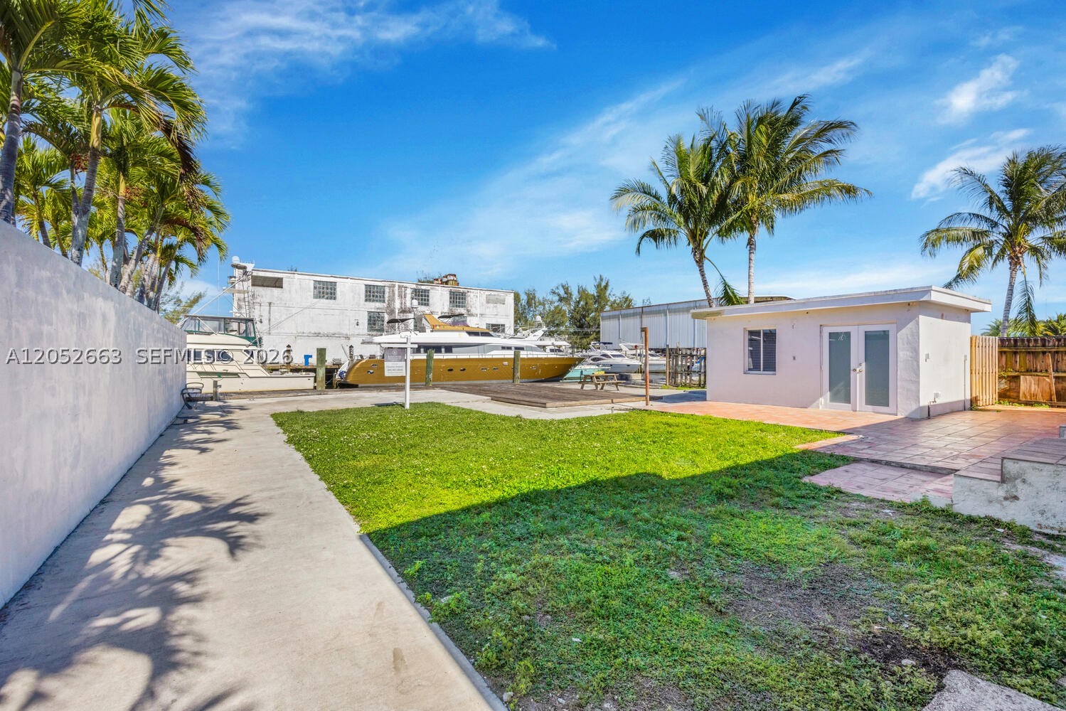 3551 NW 20th St, Miami FL 33142