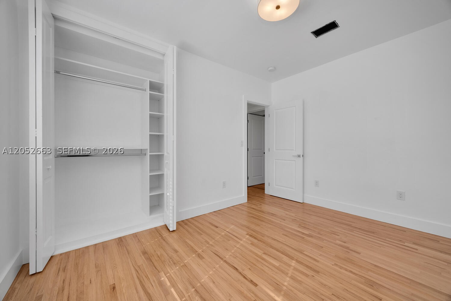 3551 NW 20th St, Miami FL 33142