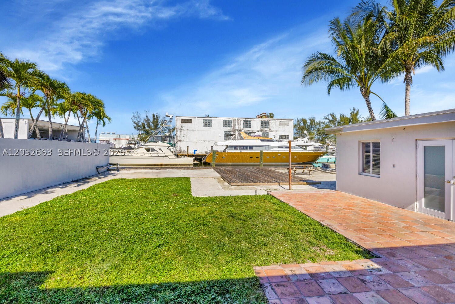 3551 NW 20th St, Miami FL 33142