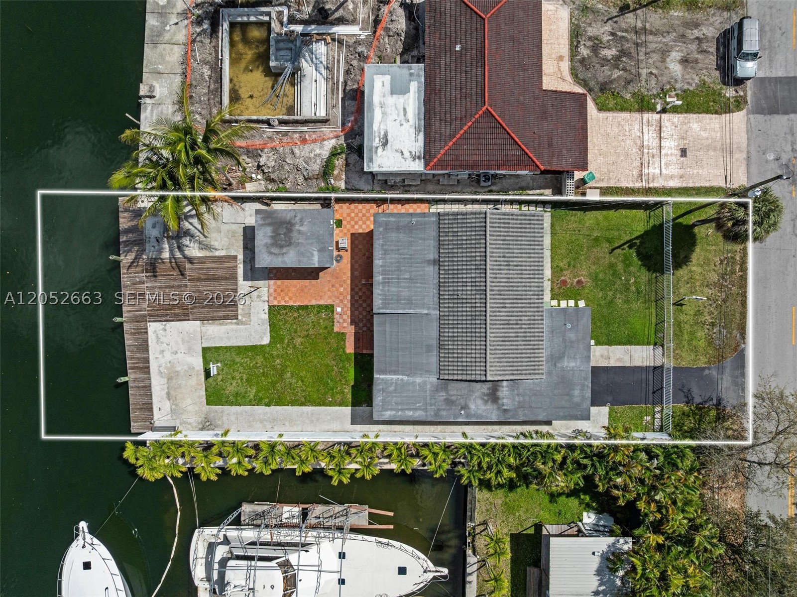 3551 NW 20th St, Miami FL 33142