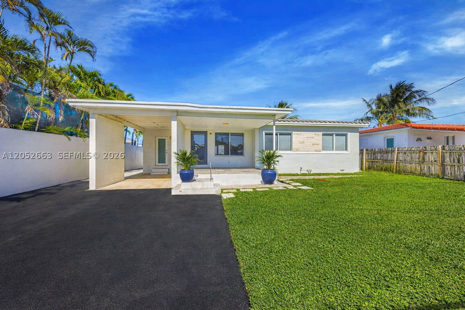3551 NW 20th St, Miami FL 33142
