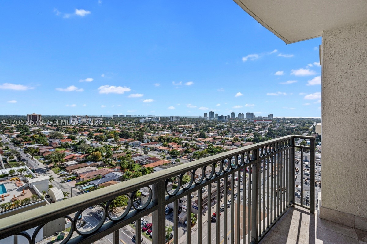 3232 SW 22nd St #1701, Miami FL 33145