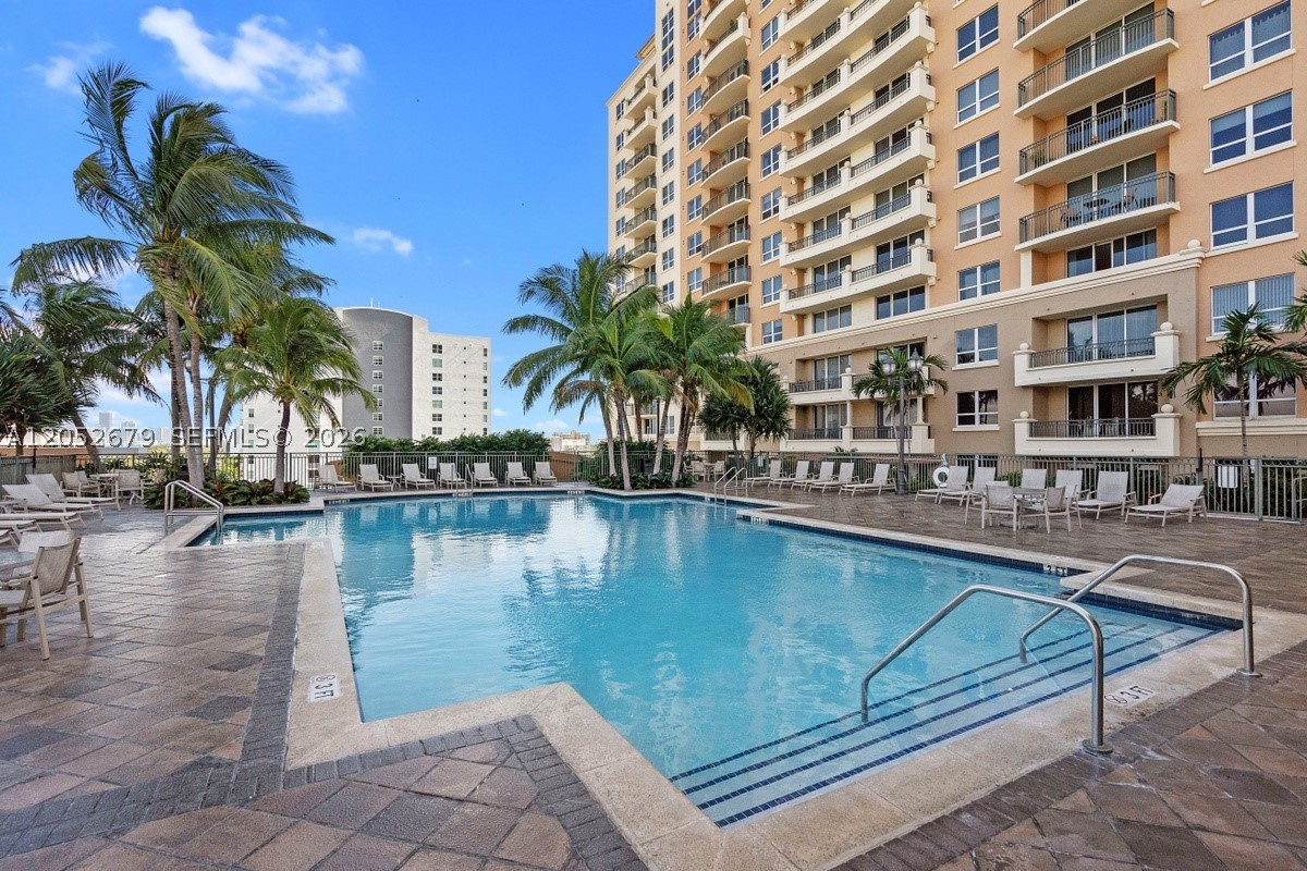 3232 SW 22nd St #1701, Miami FL 33145