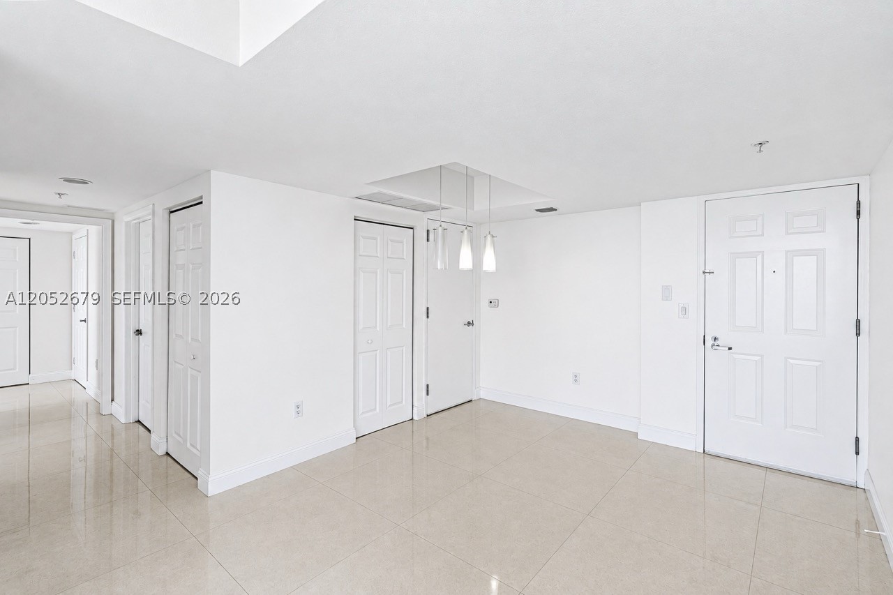 3232 SW 22nd St #1701, Miami FL 33145