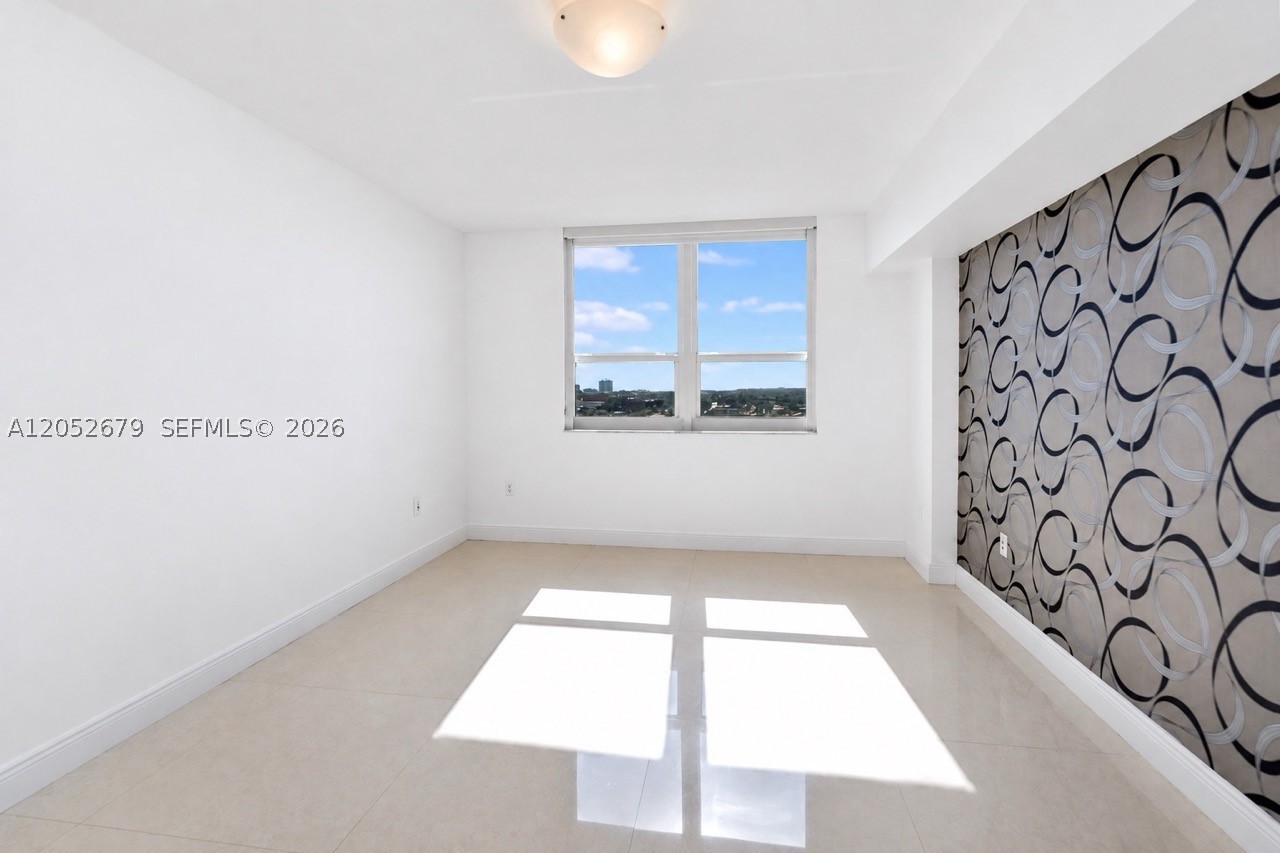 3232 SW 22nd St #1701, Miami FL 33145