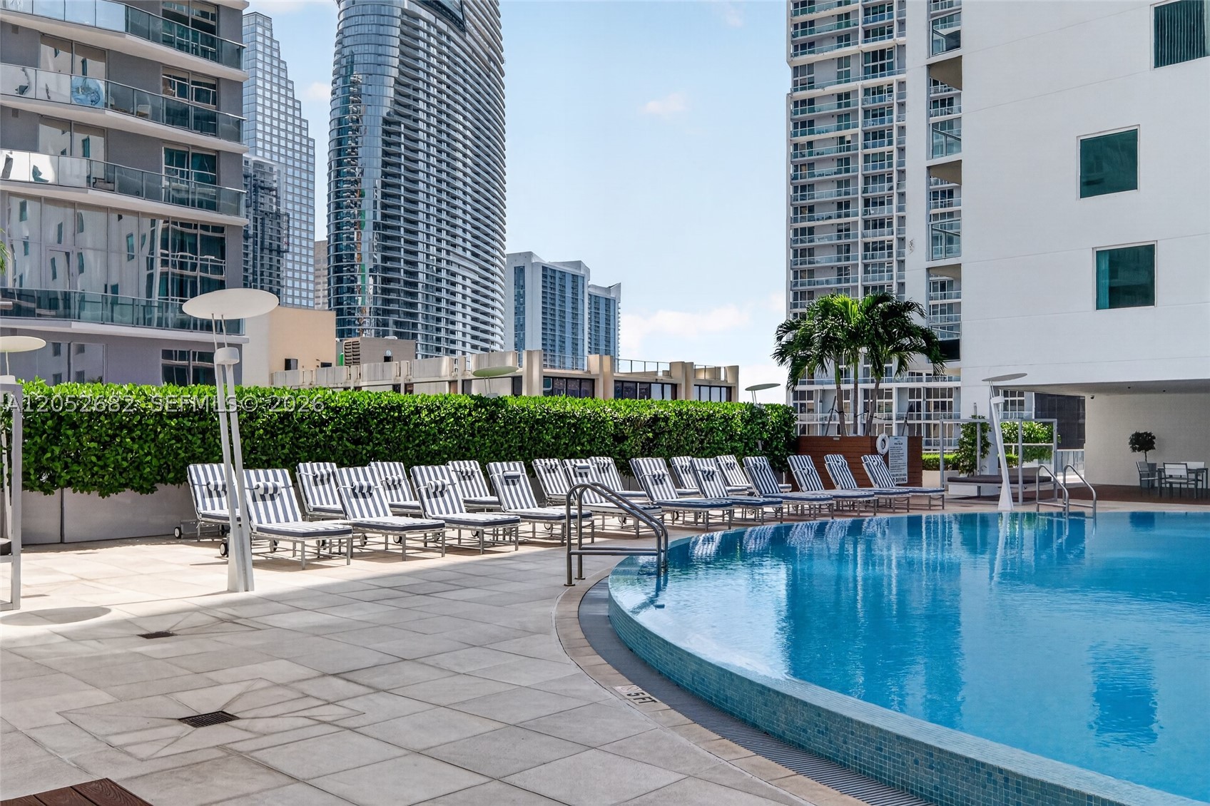 55 SE 6th St #3802, Miami FL 33131