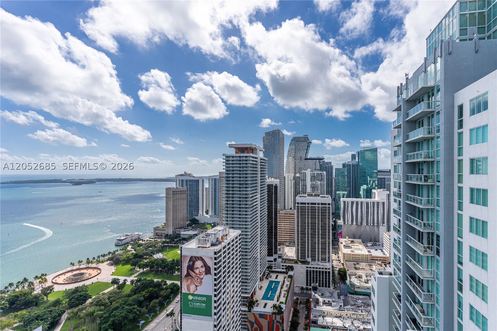 244 Biscayne Blvd #4708, Miami FL 33132