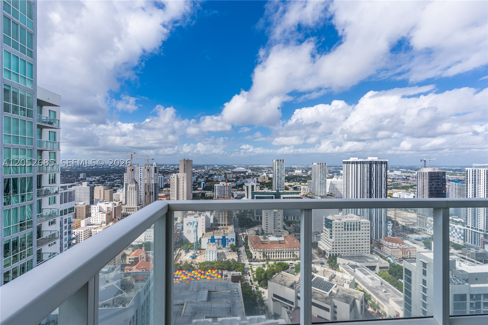 244 Biscayne Blvd #4708, Miami FL 33132