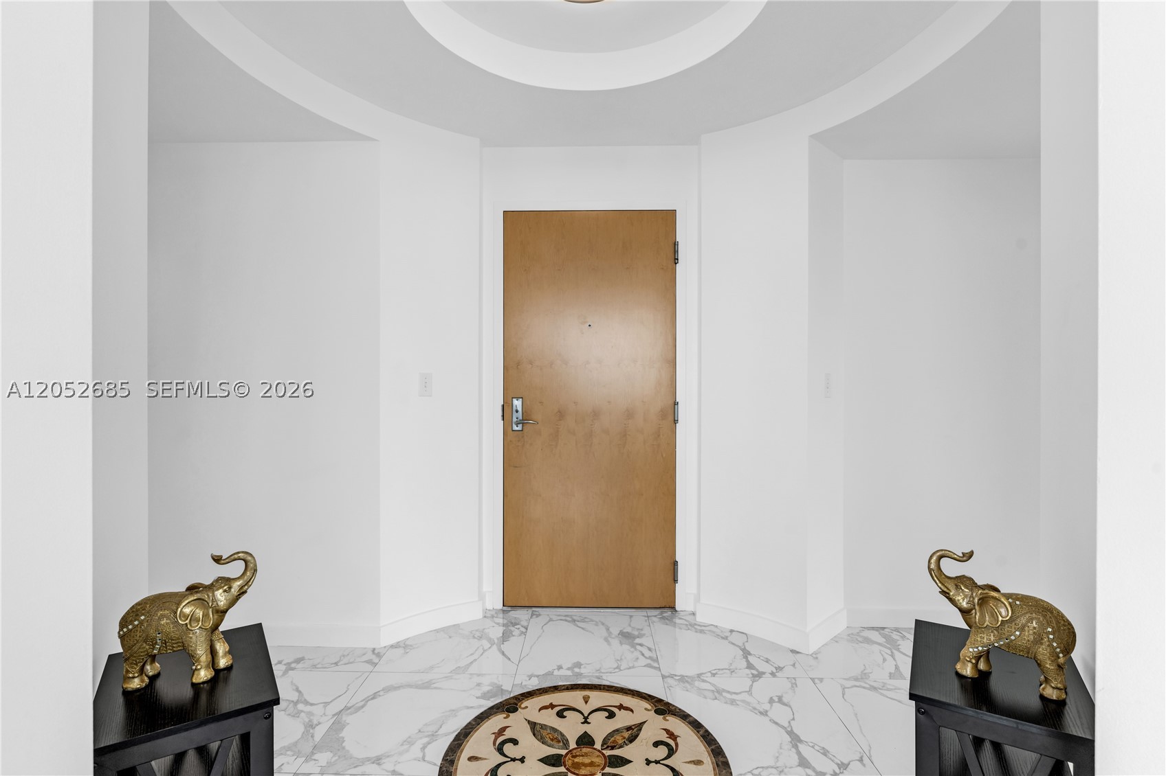 244 Biscayne Blvd #4708, Miami FL 33132