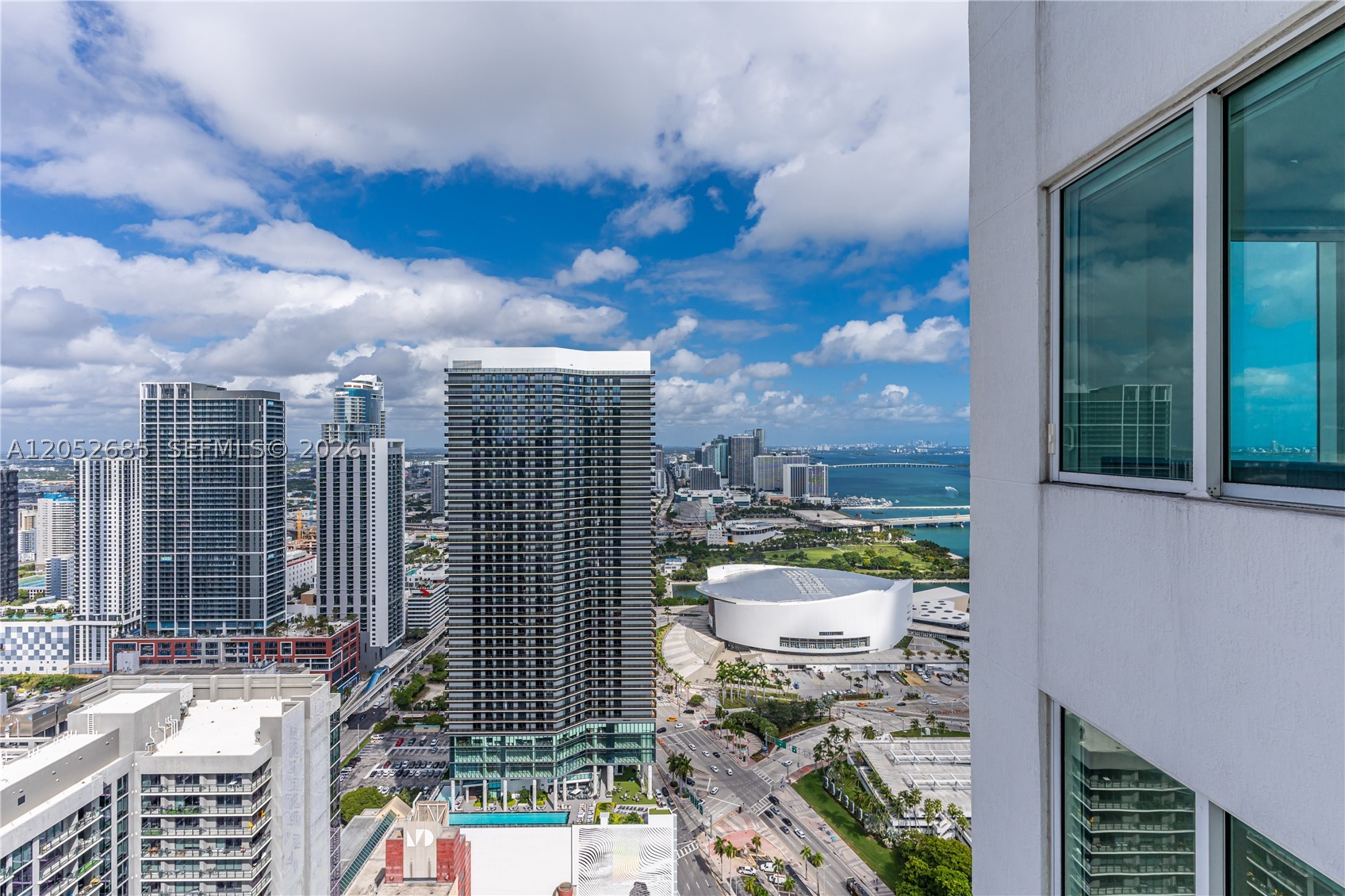 244 Biscayne Blvd #4708, Miami FL 33132