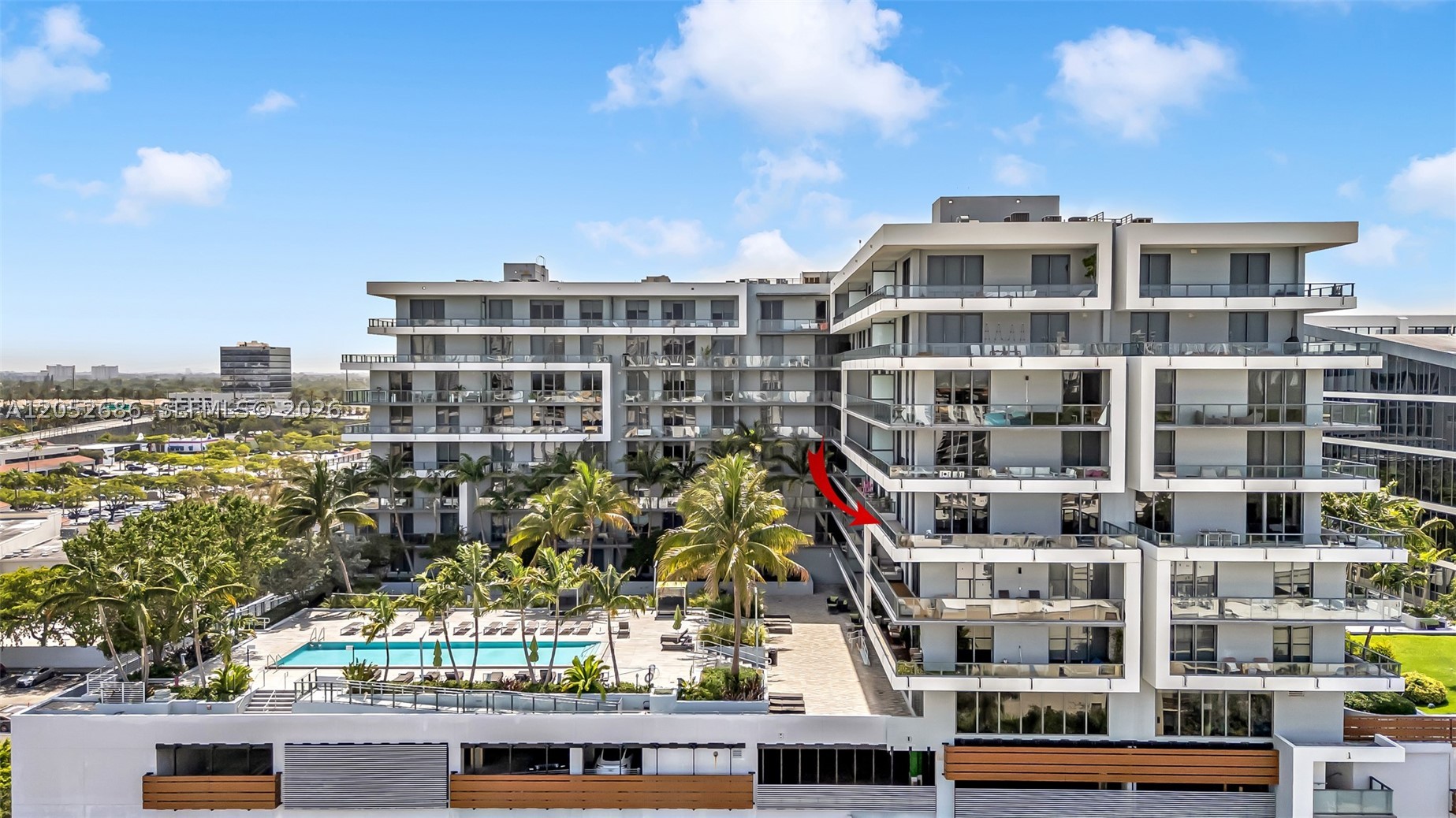 2960 NE 207th St #811, Aventura FL 33180