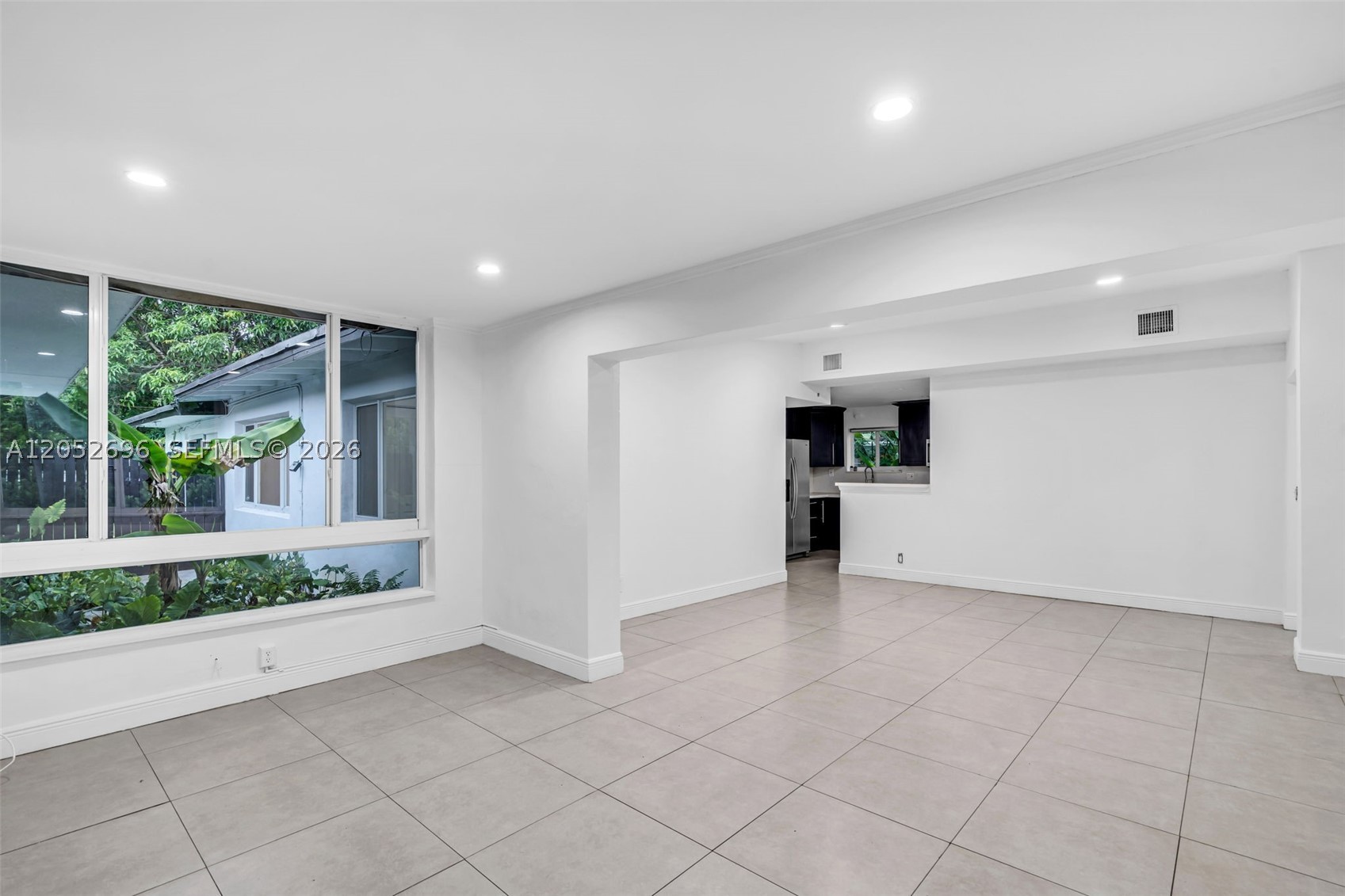 1580 NE 139th St, North Miami FL 33161