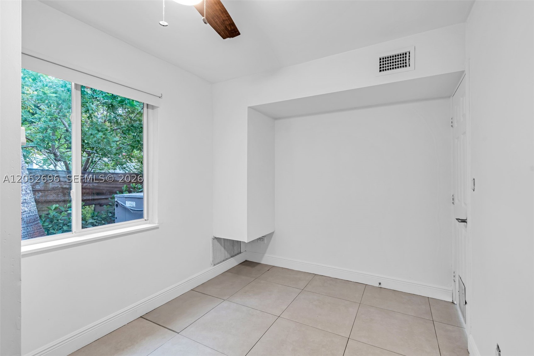 1580 NE 139th St, North Miami FL 33161