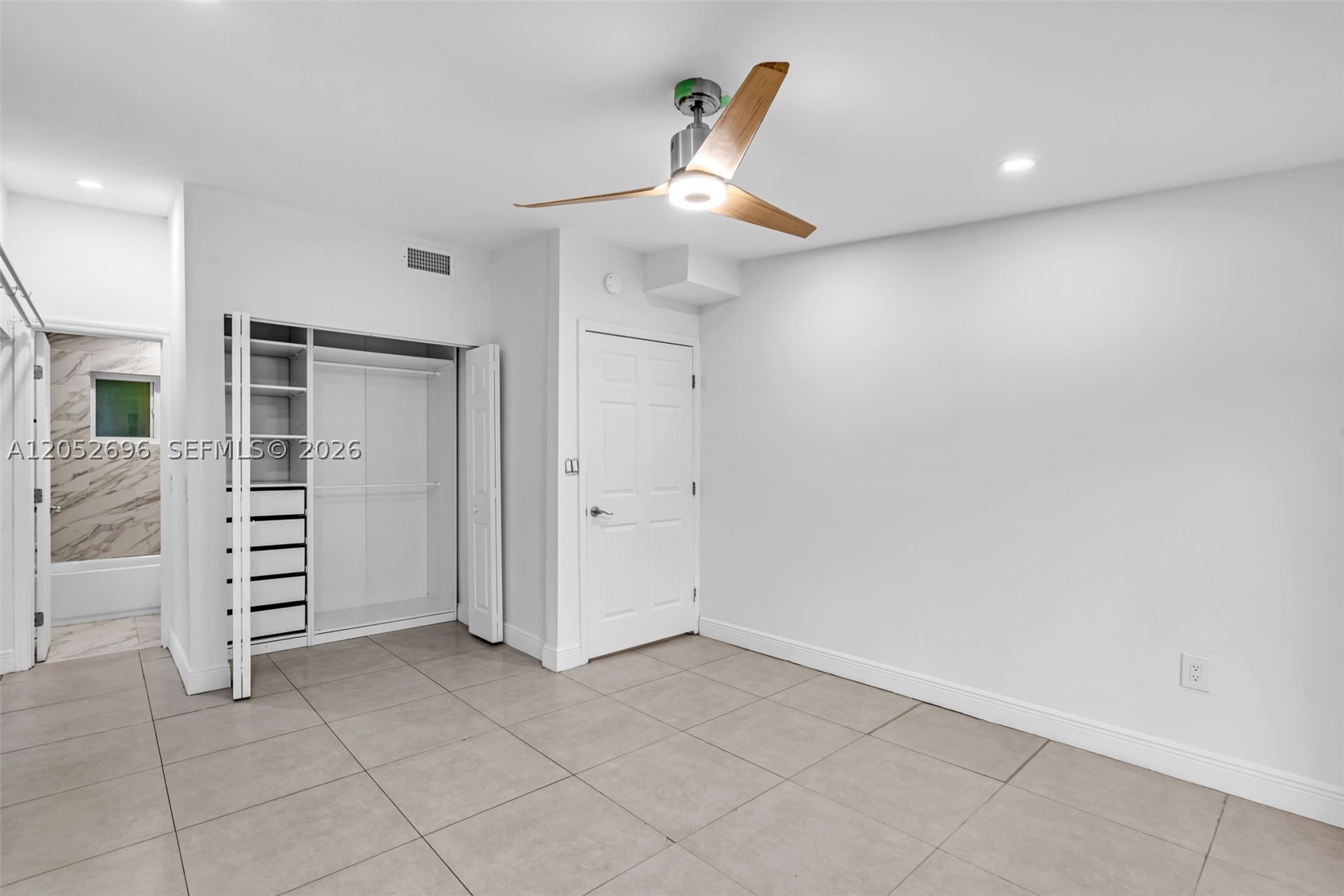 1580 NE 139th St, North Miami FL 33161