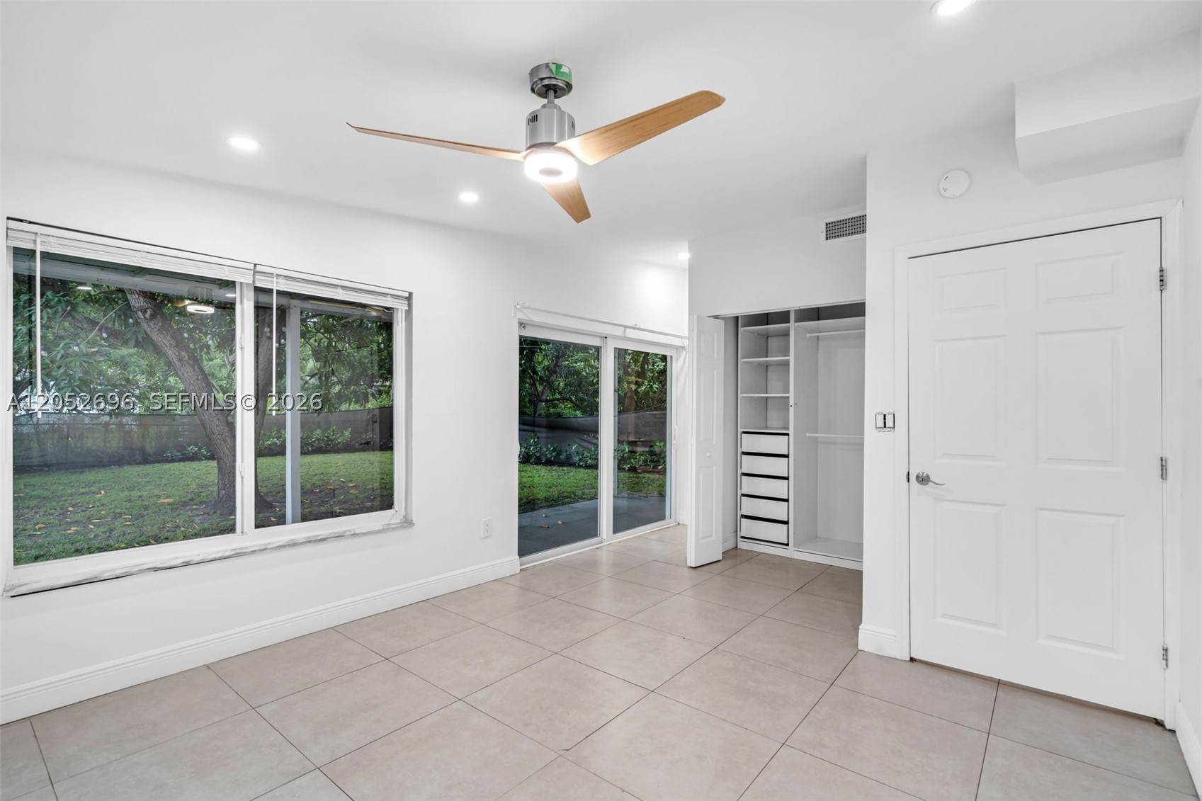 1580 NE 139th St, North Miami FL 33161