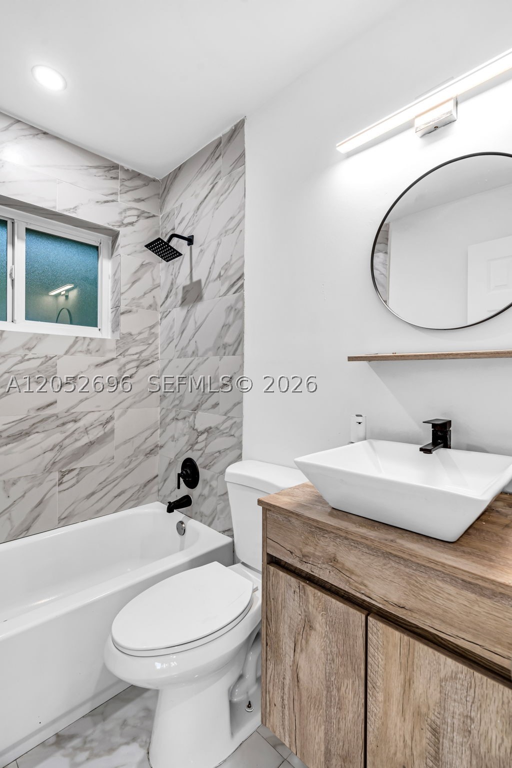 1580 NE 139th St, North Miami FL 33161