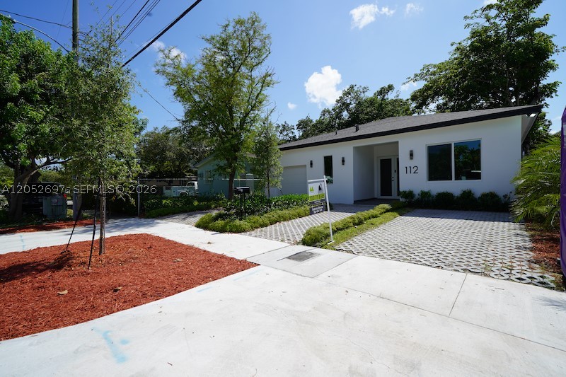 112 NW 24th Ct, Miami FL 33125