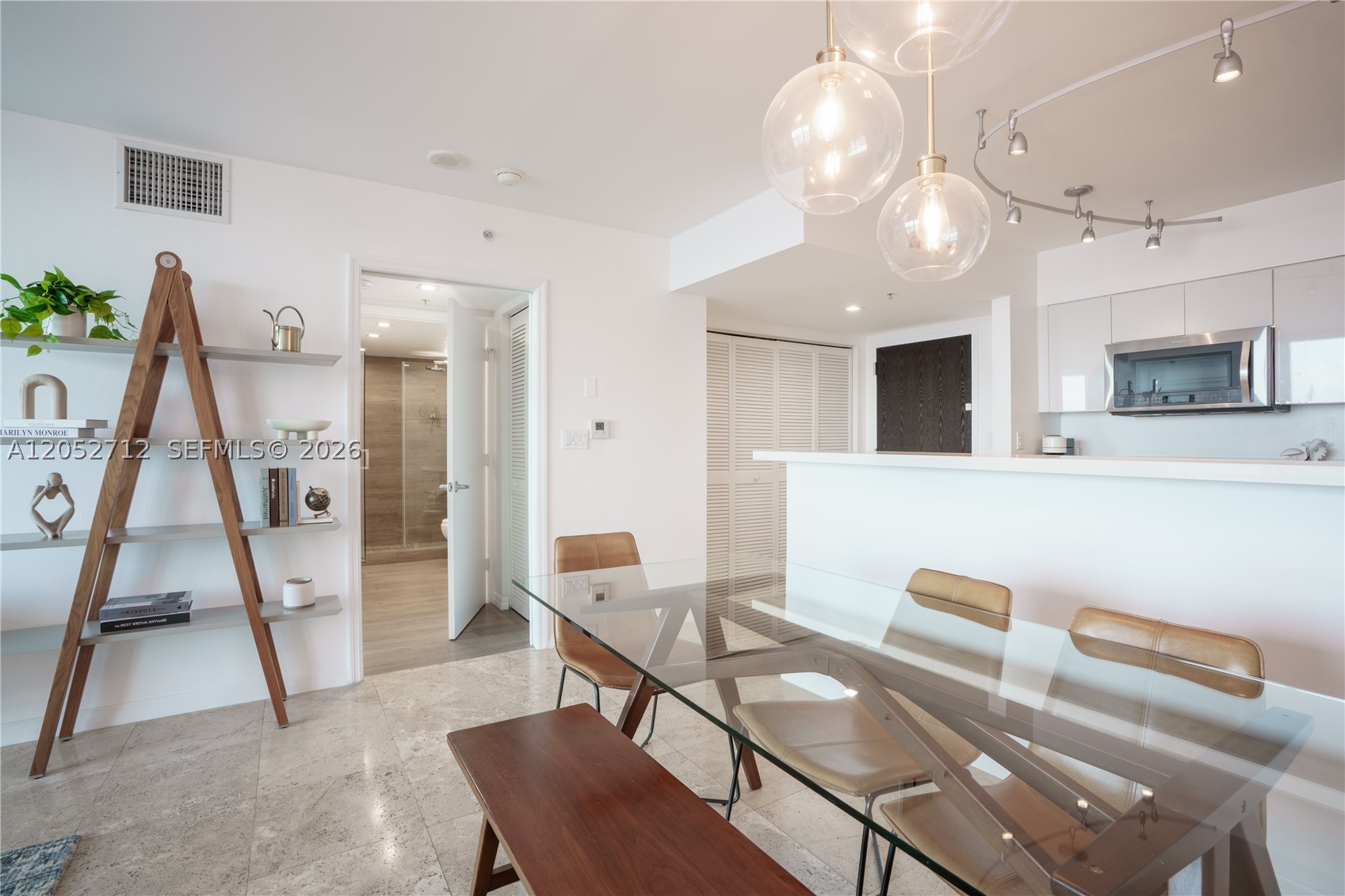 90 Alton Rd #2306, Miami Beach FL 33139