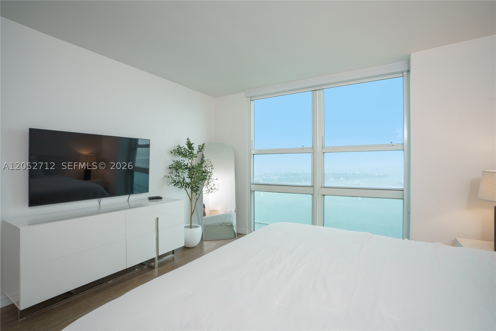 90 Alton Rd #2306, Miami Beach FL 33139
