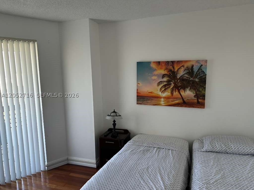 3400 NE 192nd St #PH7, Aventura FL 33180
