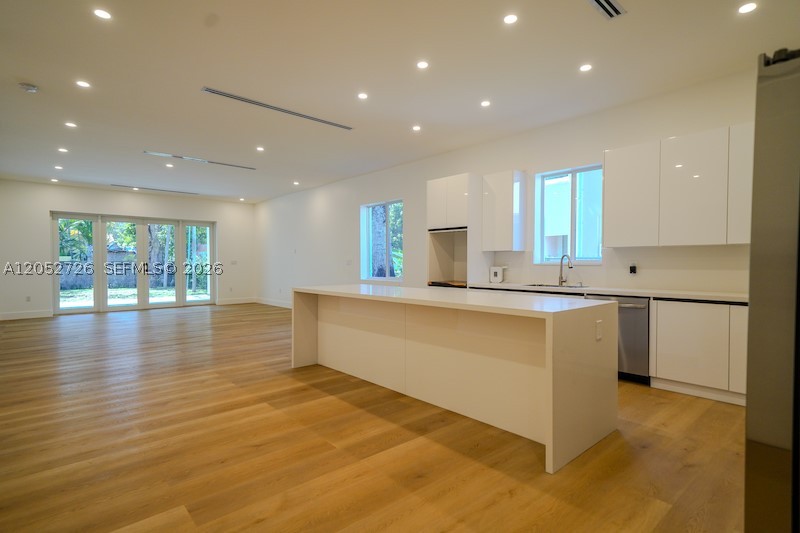 112 NW 24th Ct, Miami FL 33125