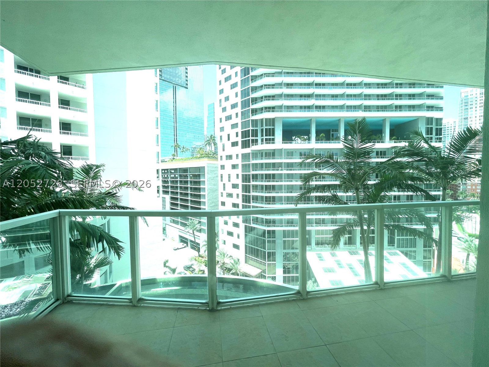 218 SE 14th St #1004, Miami FL 33131