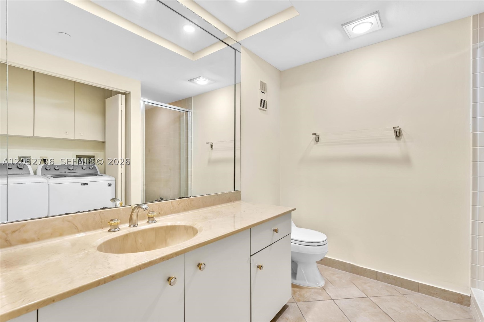 20281 E Country Club Dr #1907, Aventura FL 33180