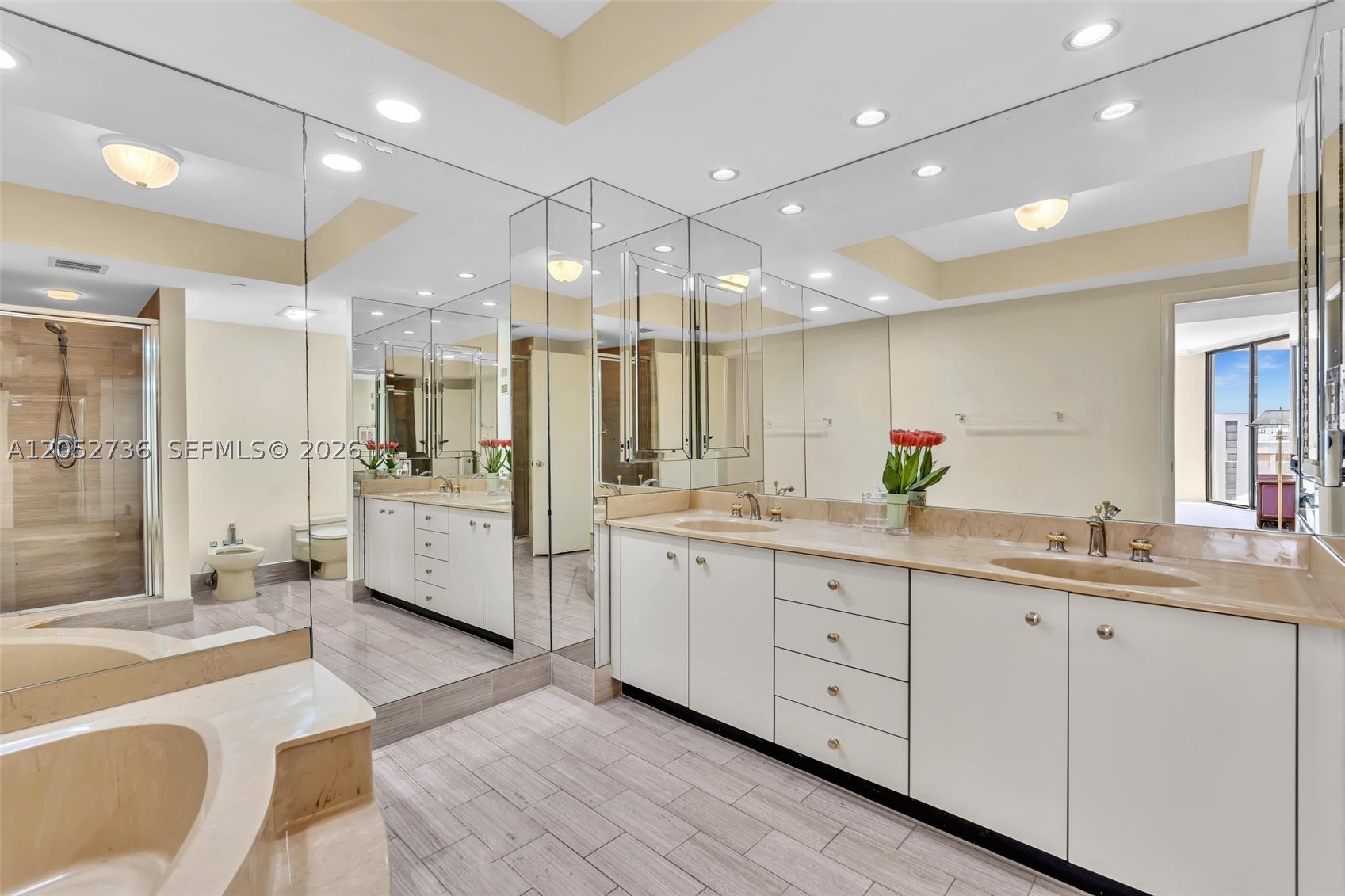 20281 E Country Club Dr #1907, Aventura FL 33180