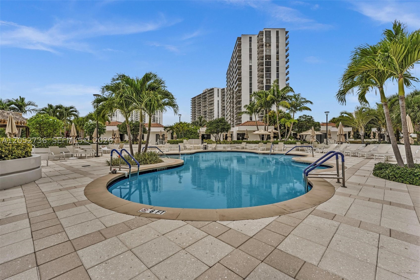 20281 E Country Club Dr #1907, Aventura FL 33180