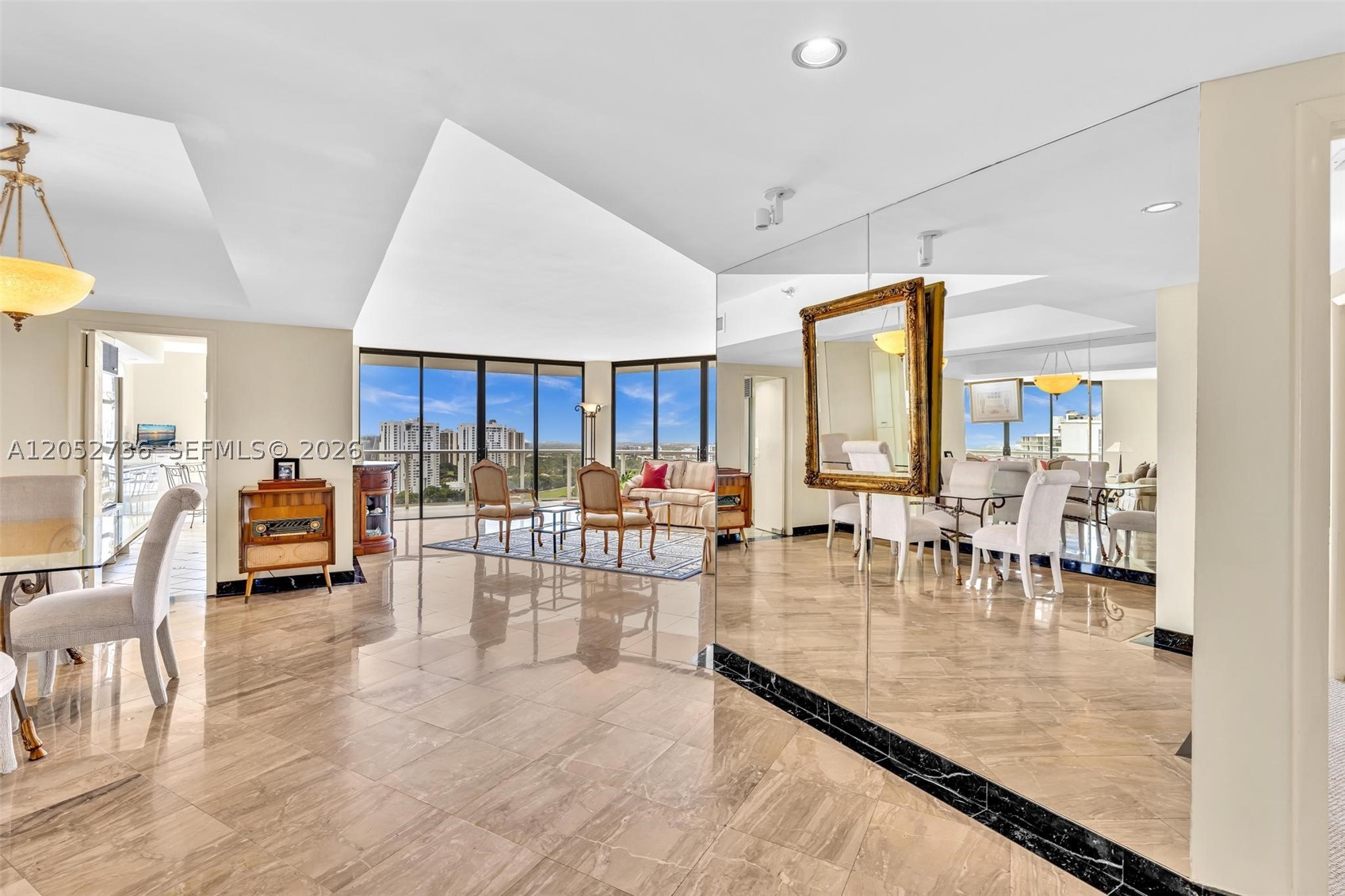 20281 E Country Club Dr #1907, Aventura FL 33180