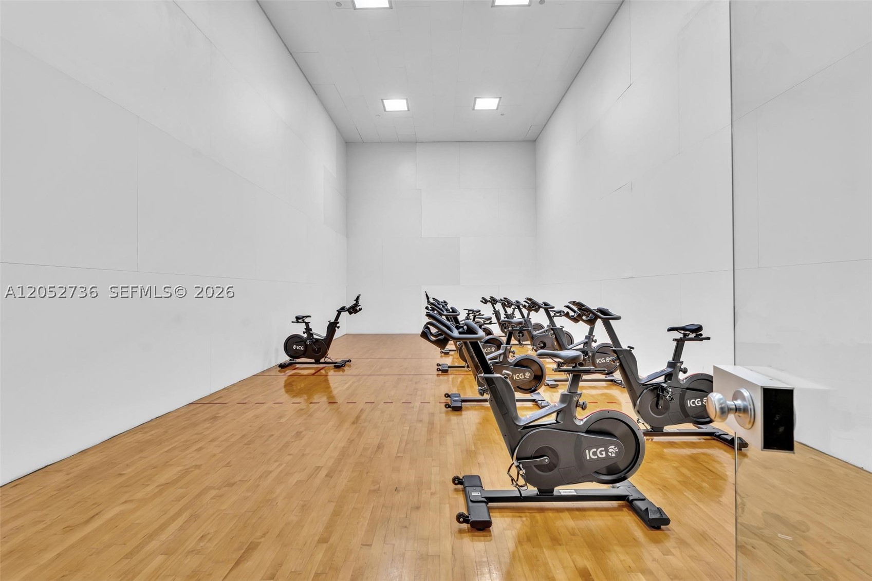 20281 E Country Club Dr #1907, Aventura FL 33180
