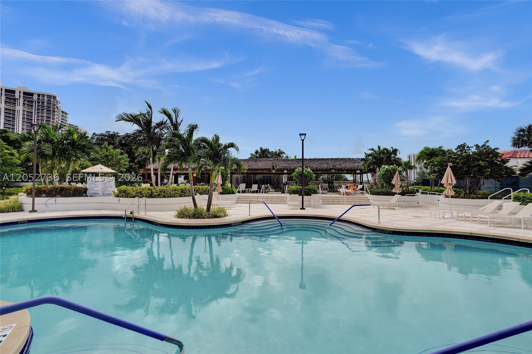 20281 E Country Club Dr #1907, Aventura FL 33180