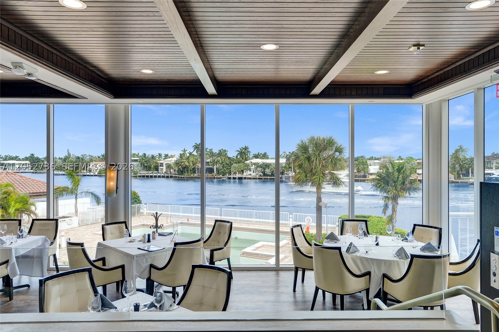 20281 E Country Club Dr #1907, Aventura FL 33180