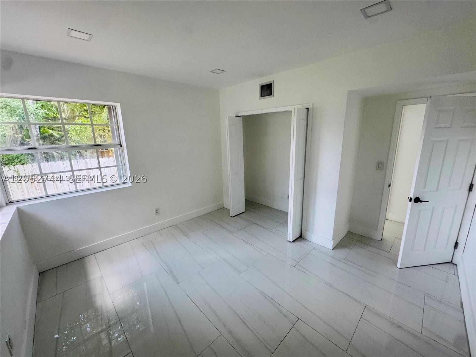 516 La Villa Dr, Miami Springs FL 33166