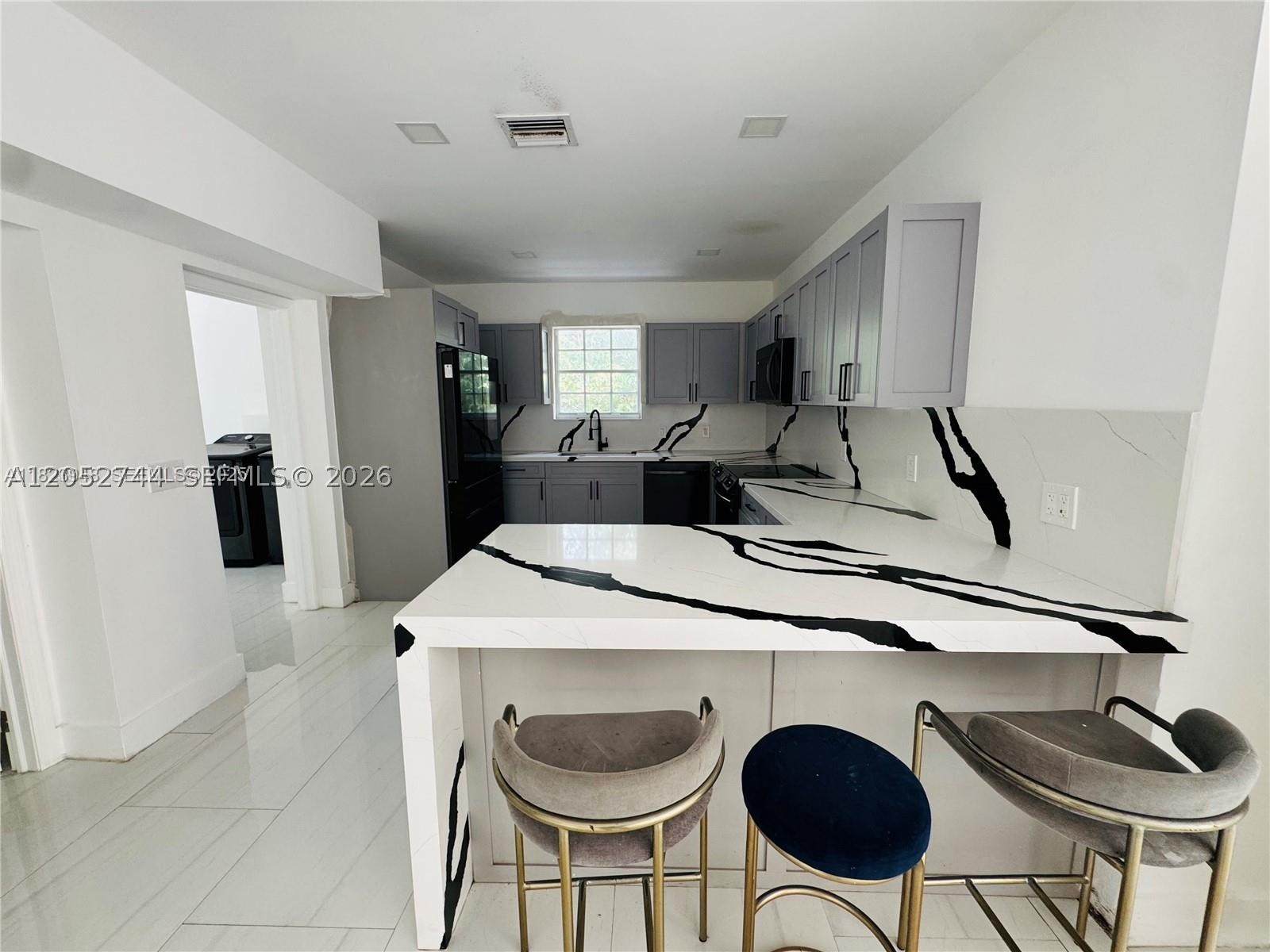 516 La Villa Dr, Miami Springs FL 33166