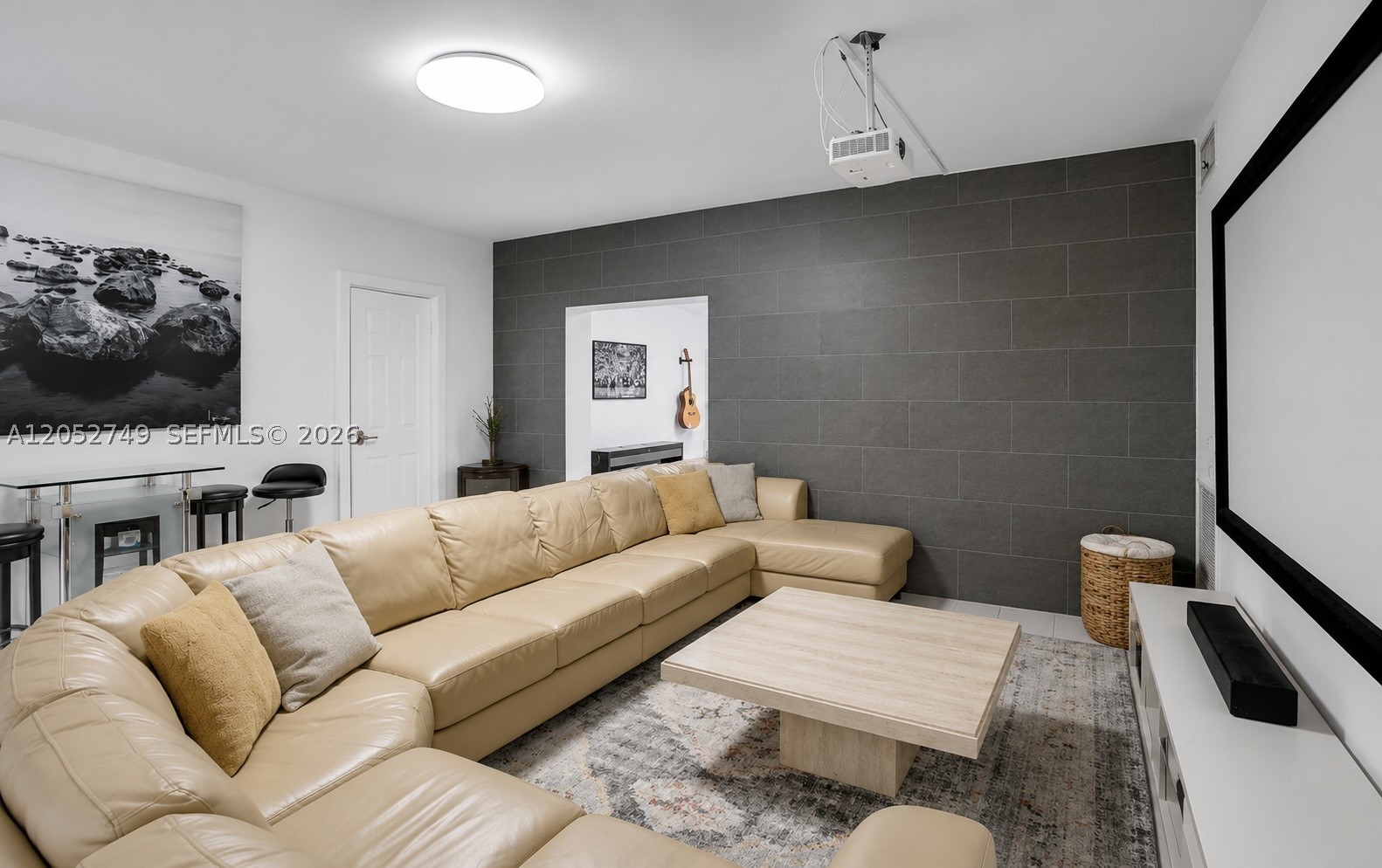 6790 SW 54th St, Miami FL 33155