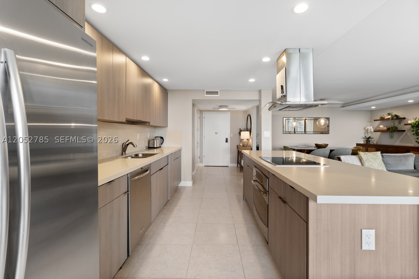 1121 Crandon Blvd #F403, Key Biscayne FL 33149