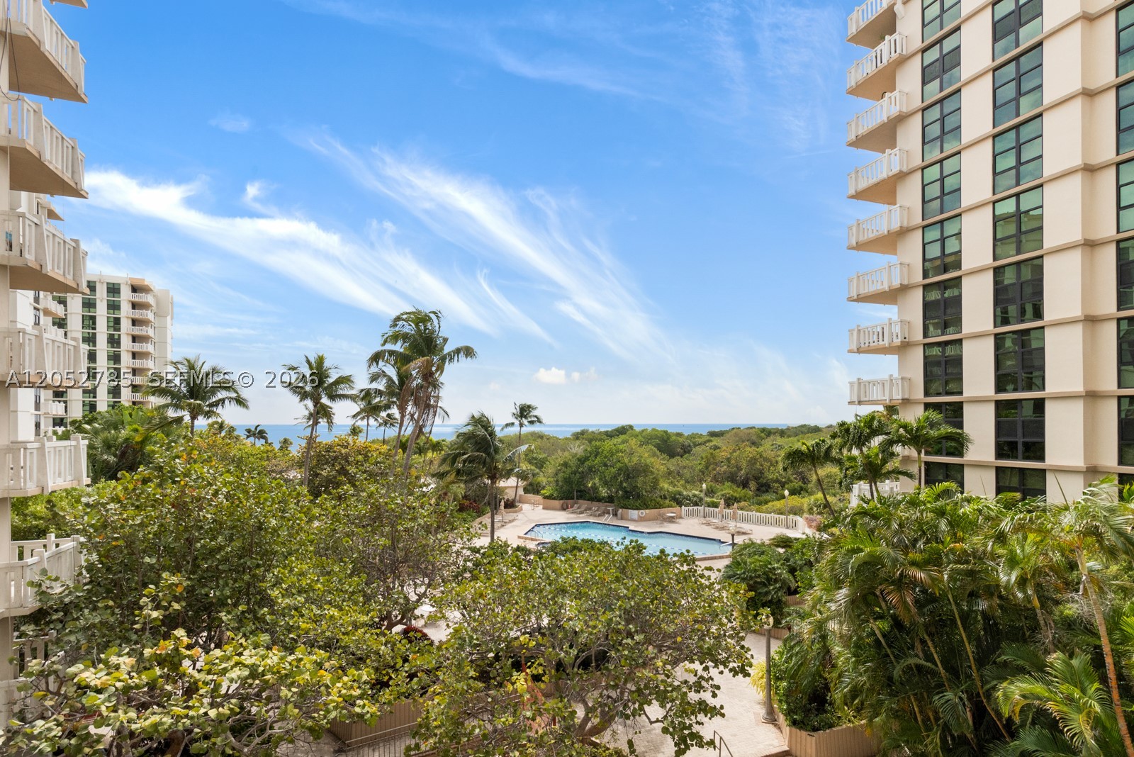1121 Crandon Blvd #F403, Key Biscayne FL 33149