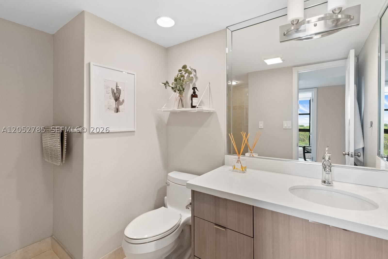 1121 Crandon Blvd #F403, Key Biscayne FL 33149