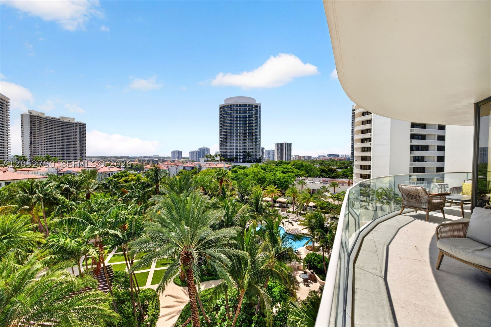 2800 ISLAND BL #904, Aventura FL 33160
